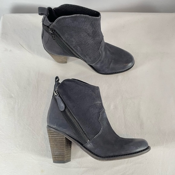 Charles David‎ Leather Zipper Ankle Booties in Grey Size 5.5 - Picture 1 of 7